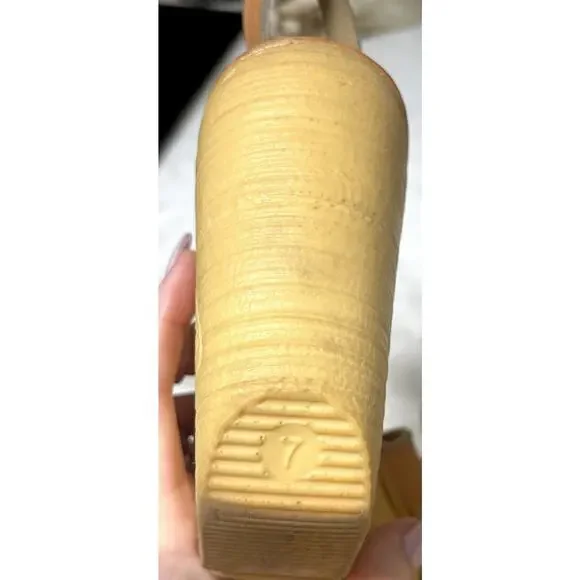 Vintage Cherokee Sandals Rubber Wedge Heel 1960-1970 Tan Orange Leather Size 7 - Picture 8 of 11